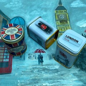 Collectible London tea tin cans